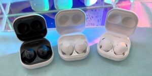 هندزفری بلوتوثی سامسونگ مدل Galaxy Buds FE